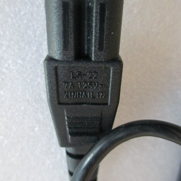 j5 CREATE 100W PD USB-C™ SUPER CHARGER - Picture 13 of 13